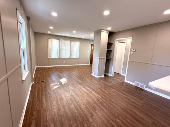15028 Sumner, Redford, MI 48239 photo 5