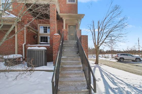 3054 Barclay Way, Ann Arbor, MI 48105 photo 5