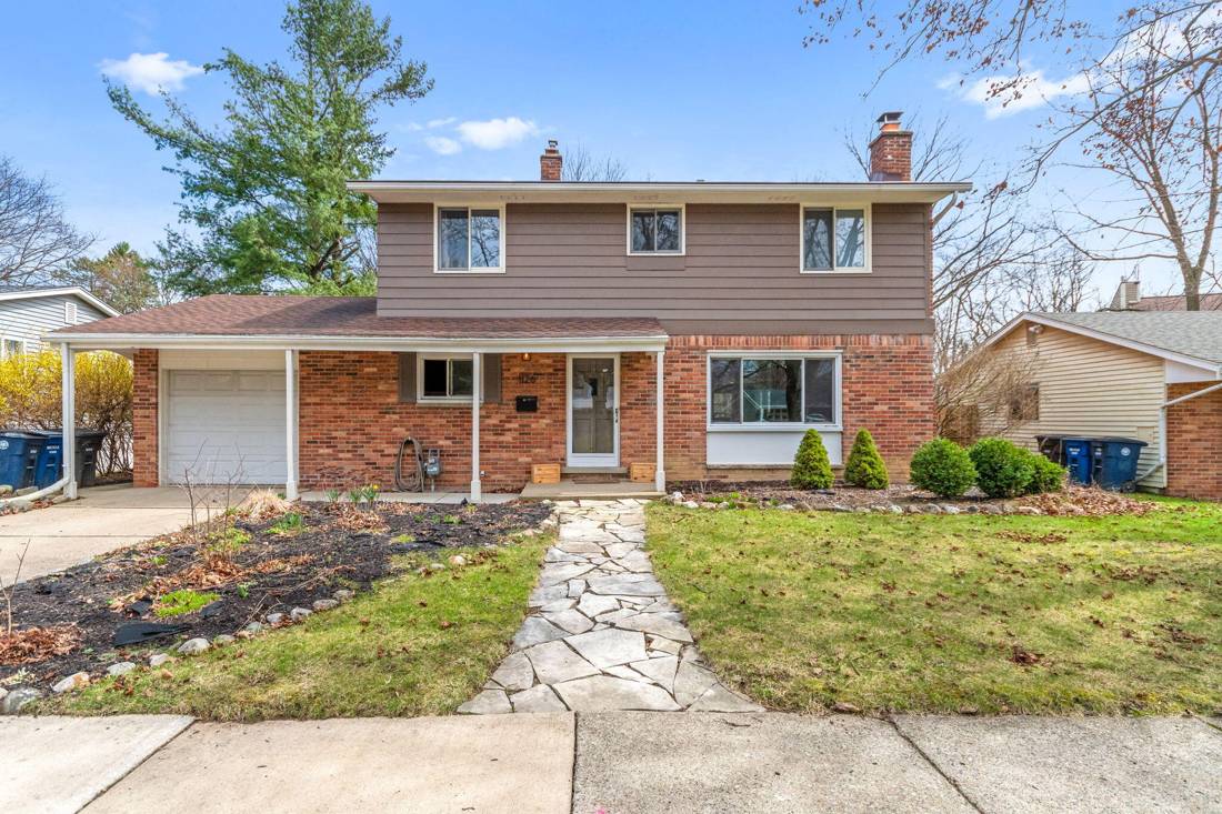 1126 Wines Drive, Ann Arbor, MI 48103