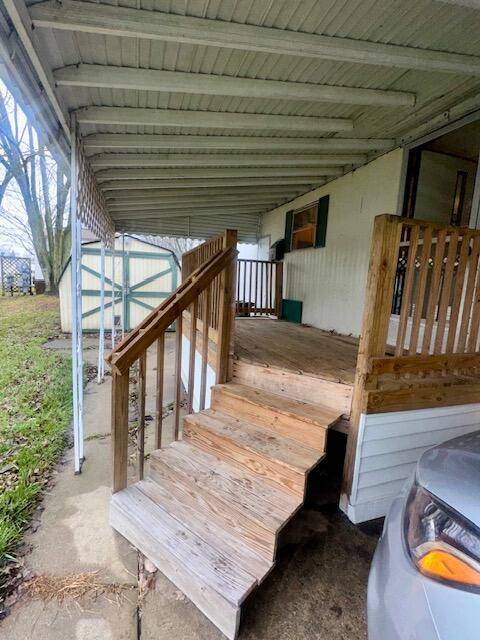 210 Sugarbush Lane, Van Buren Twp, MI 48111 photo 4
