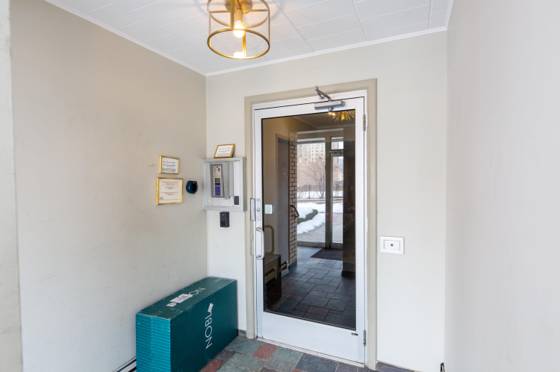 8300 E Jefferson Avenue #104, Detroit, MI 48209 photo 3