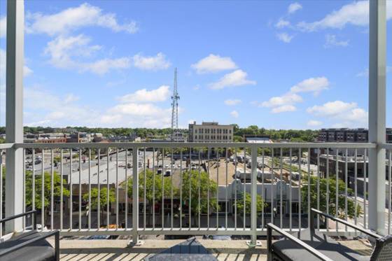 100 W 5th Street #611, Royal Oak, MI 48067 photo 2