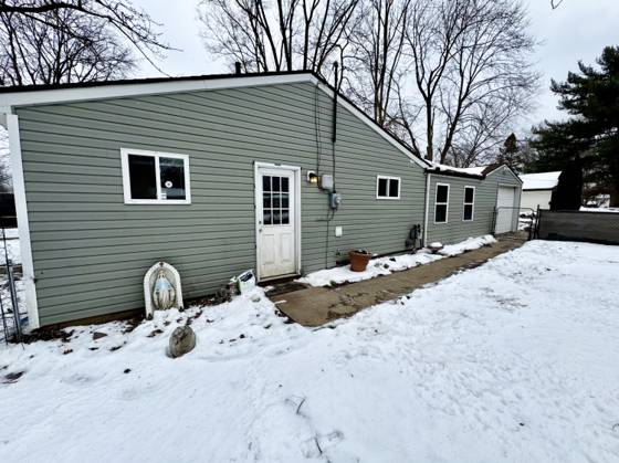 1586 Valley Drive, Highland, MI 48356 photo 4