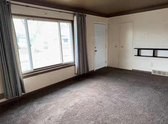 13467 Charlotte Avenue, Warren, MI 48089 photo 3