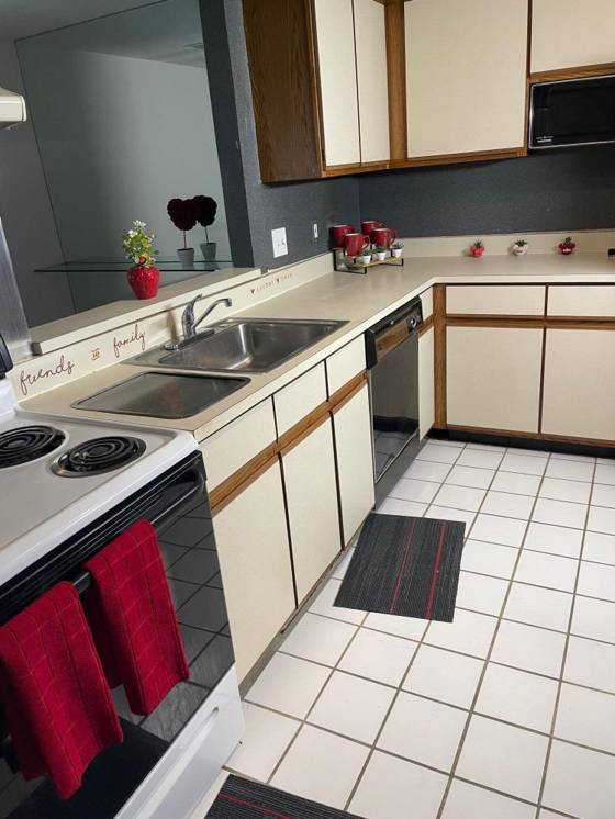 27430 Evergreen Road #36, Lathrup Village, MI 48076 photo 5