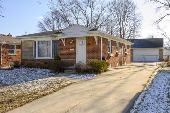 1320 Montrose Avenue, Royal Oak, MI 48073 photo 2