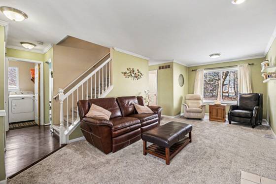810 Yorick Path, Wixom, MI 48393 photo 4