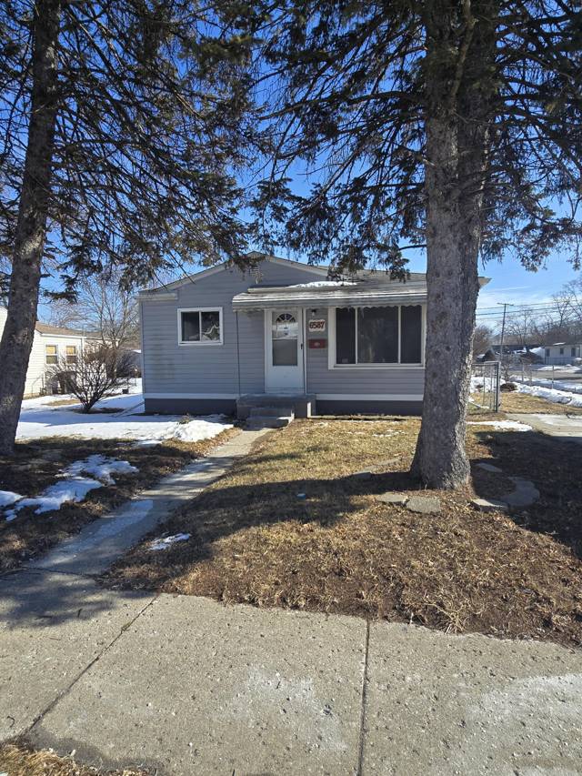6587 Elm Street, Taylor, MI