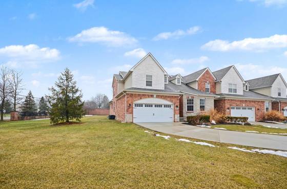 4313 Bennett Park Circle, Troy, MI 48085 photo 2