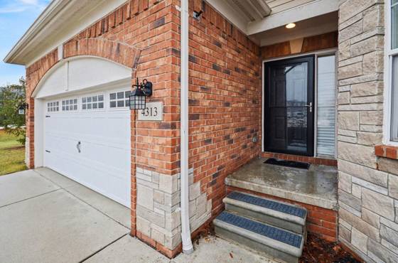 4313 Bennett Park Circle, Troy, MI 48085 photo 3