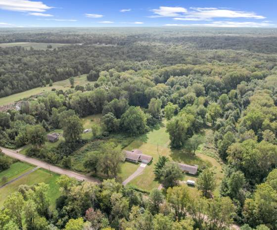 26700 Martinsville Road, New Boston, MI 48164 photo 4