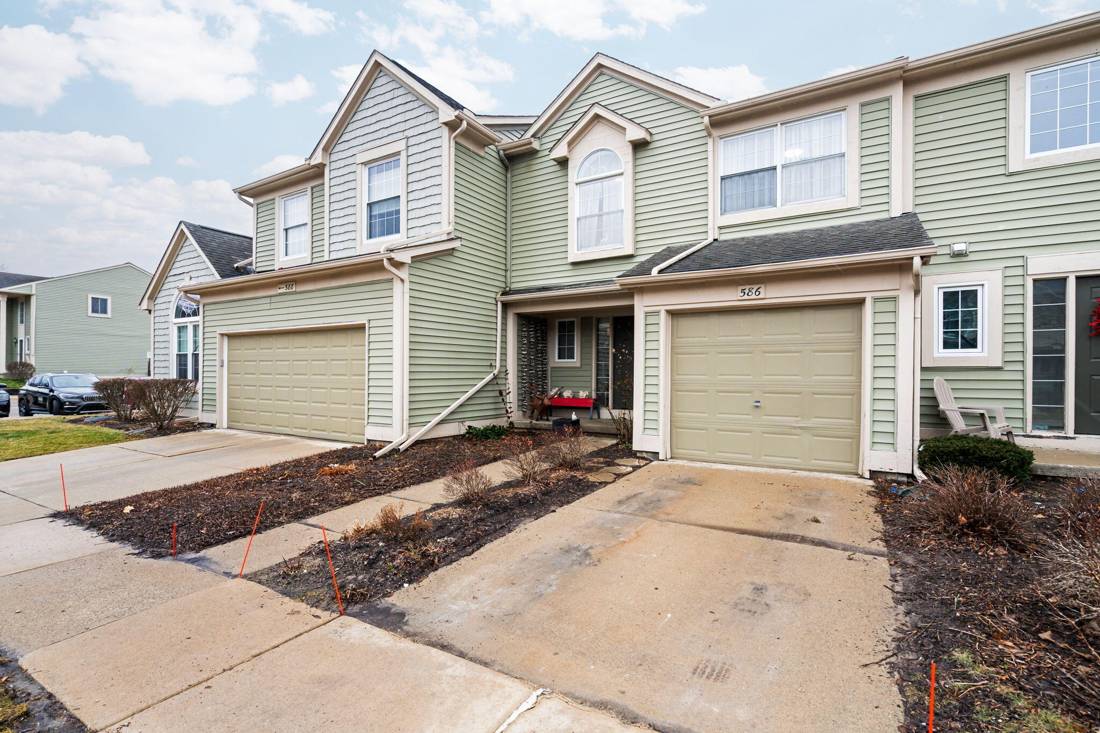 586 Liberty Pointe Drive, Ann Arbor, MI 48103