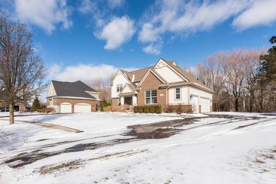 5222 Sandlewood Drive, Commerce Twp, MI 48382 photo 4