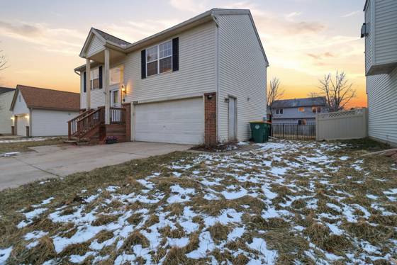 7258 Royal Troon Drive, Ypsilanti, MI 48197 photo 2