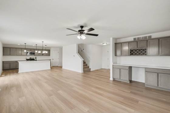 2231 Champion Lane, Burton, MI 48519 photo 5