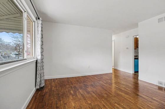 2329 Brooktree Court, Ypsilanti, MI 48198 photo 4