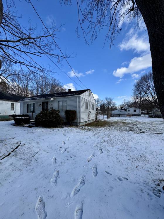 2029 Winans Avenue, Flint, MI 48503 photo 3