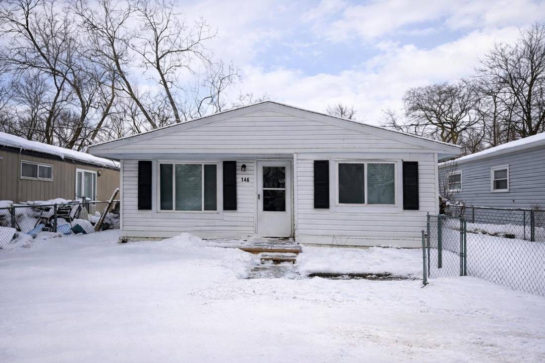 146 W Beverly Avenue, Pontiac, MI 48340