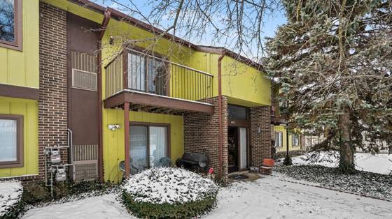 1472 W Chateau Vert Street #F, Ypsilanti, MI 48197 photo 2