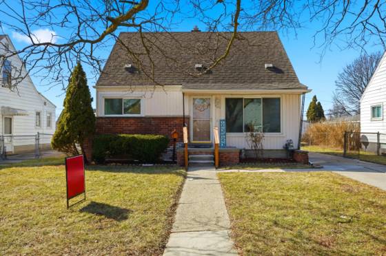 7077 Deering Street, Garden City, MI 48135 photo 2