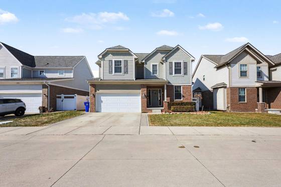 47571 Viola Lane, New Baltimore, MI 48047 photo 2