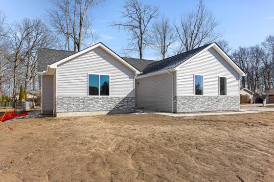 48416 Kelly Lea Lane, Chesterfield, MI 48051 photo 2