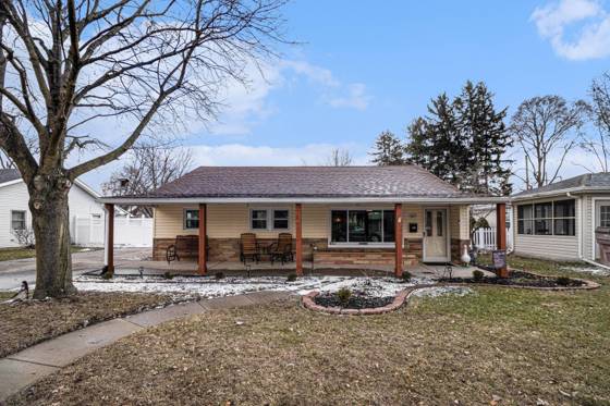 957 Woodville Avenue, Monroe, MI 48161 photo 2
