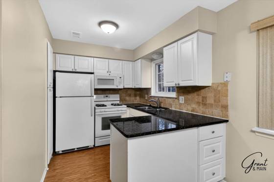 8180 Crestview Drive, Sterling Heights, MI 48312 photo 5