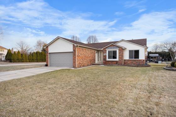 13468 Mair Drive, Sterling Heights, MI 48313 photo 4