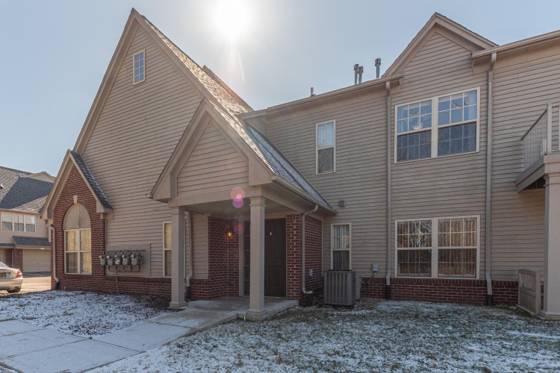 1537 Addington Lane, Ann Arbor, MI 48108 photo 2