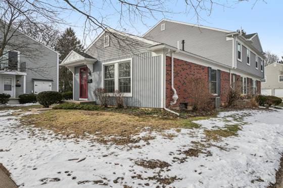 2780 Glenbridge Court, Ann Arbor, MI 48104 photo 2