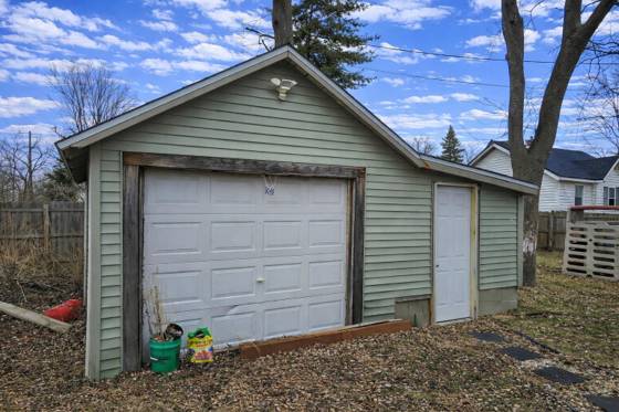 1909 Minnie Street, Port Huron, MI 48060 photo 4