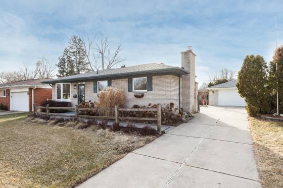 19017 Purlingbrook Street, Livonia, MI 48152 photo 2