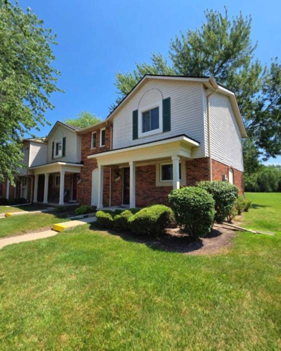 44497 Savery Drive, Canton, MI 48187 photo 2