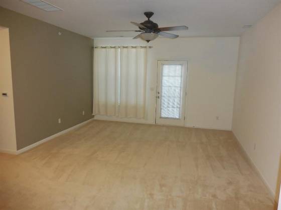 824 W Summerfield Gln Circle, Ann Arbor, MI 48103 photo 5