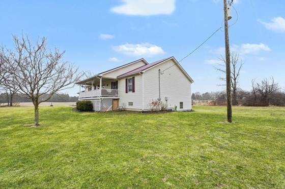 10044 W Sargent Road, Fowlerville, MI 48836 photo 3