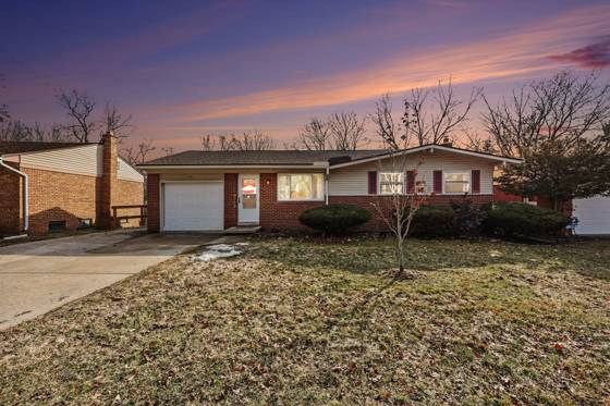 502 Larkspur Street, Ann Arbor, MI 48105 photo 2