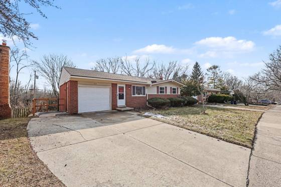 502 Larkspur Street, Ann Arbor, MI 48105 photo 3