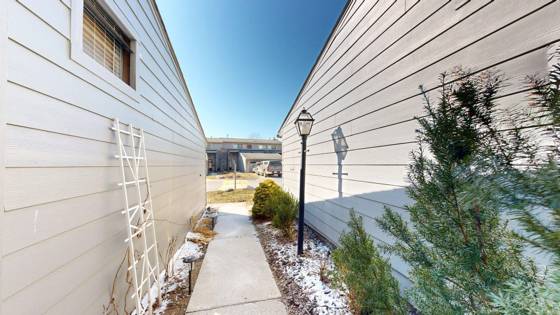 734 Peninsula Court, Ann Arbor, MI 48105 photo 4