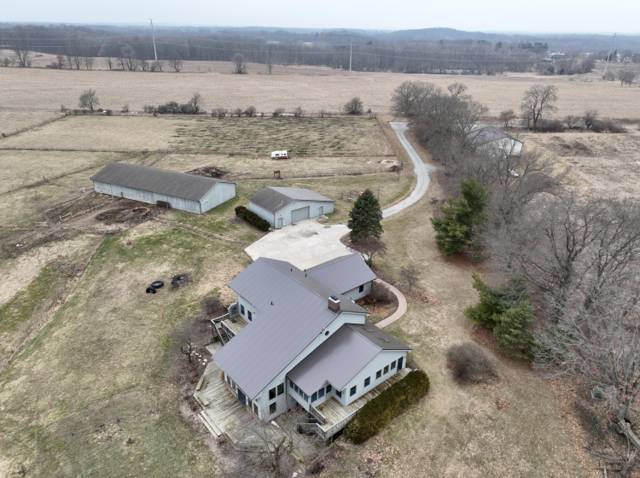 10989 Scio Church Road, Chelsea, MI