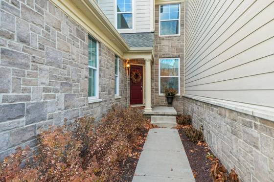 3056 N Spurway Drive, Ann Arbor, MI 48105 photo 3
