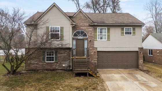 38592 Emerald Lane N, Westland, MI 48185 photo 2