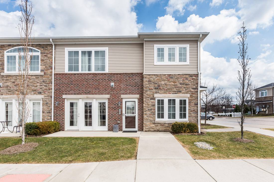 5502 Arbor Chase Drive, Ann Arbor, MI 48103