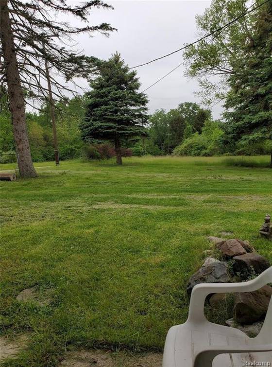34620 California Street, Romulus, MI 48174 photo 5