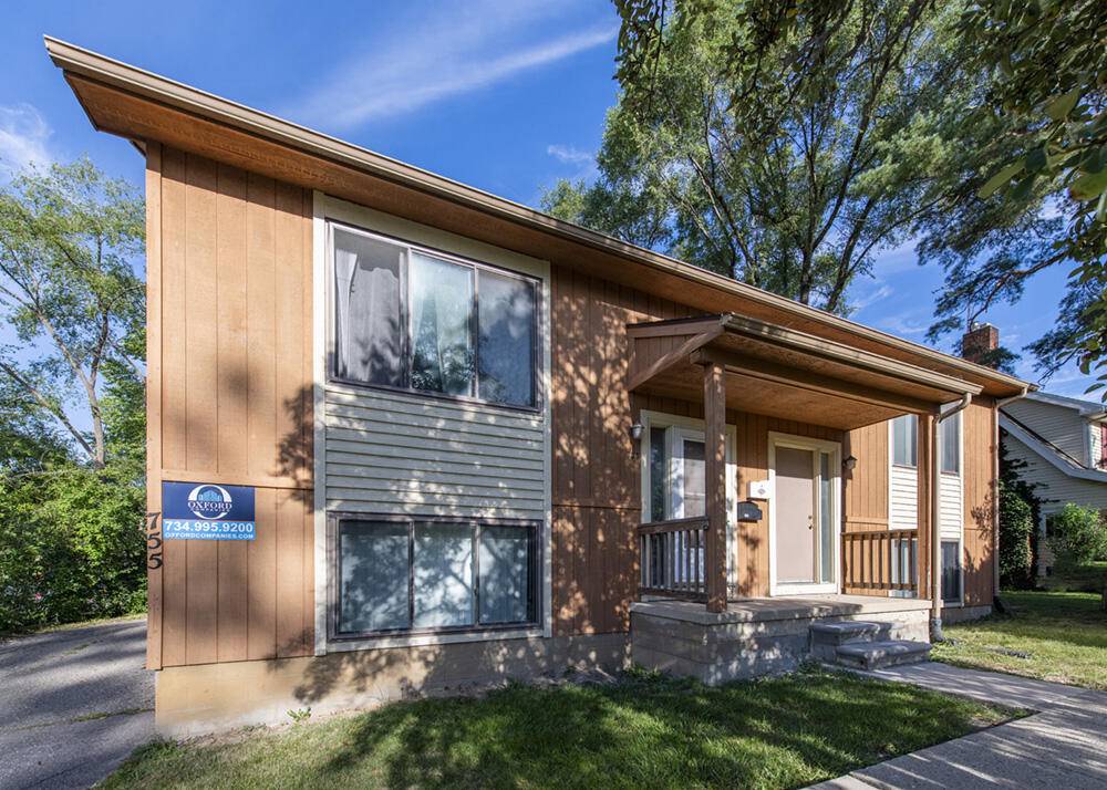 755 N Maple Road, Ann Arbor, MI 48103