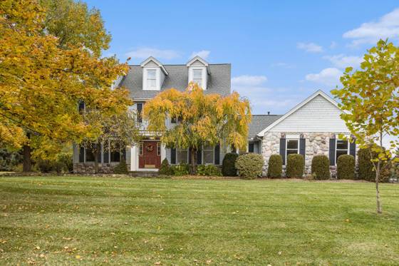 9180 Yorkshire Drive, Saline, MI 48176 photo 3