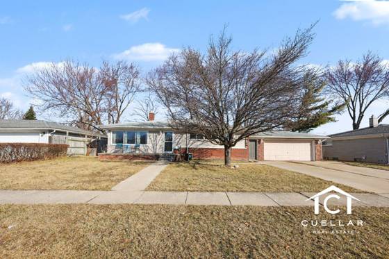 22521 E Schafer Street, Clinton Twp, MI 48035 photo 3
