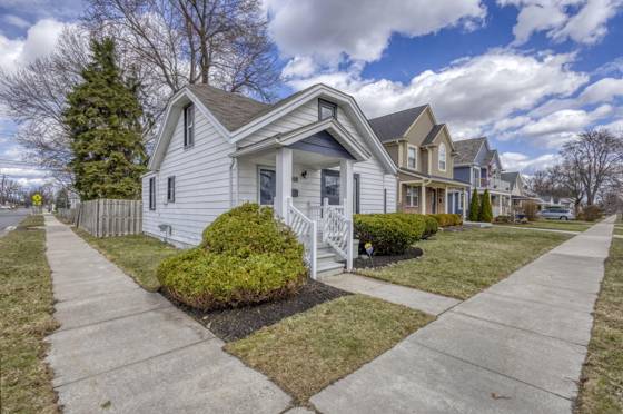 2105 Manatee Avenue, Ferndale, MI 48220 photo 3