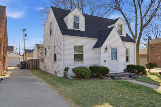 1000 N Elizabeth Street, Dearborn, MI 48128 photo 2