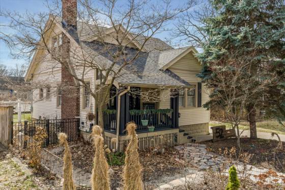 52 Devonshire Road, Pleasant Ridge, MI 48069 photo 2